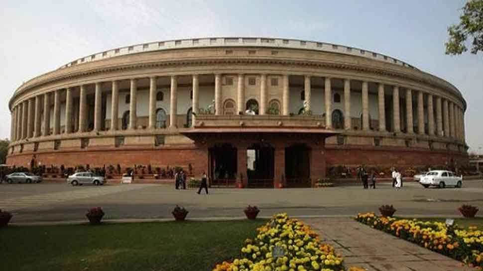 अर्थमंत्र्यांच्या पोतडीतून देशासाठी काय मिळालं?