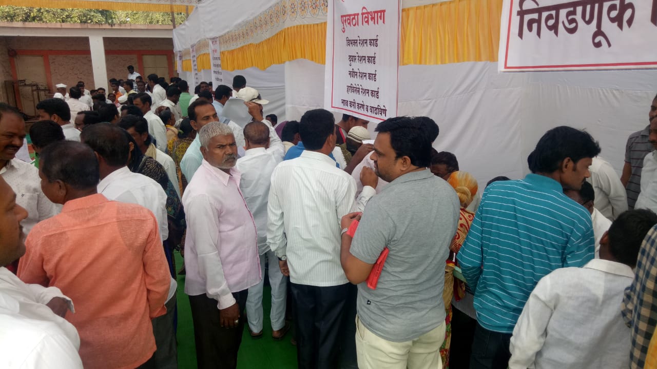 सणसरमध्ये भरली सरकारी जत्रा