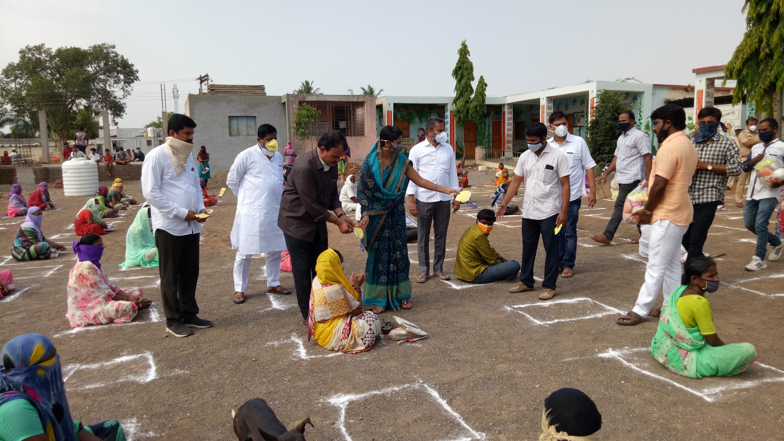 तिचा पहिला पगार कोरोनाच्या लढ्यासाठी…! सणसरच्या मिनाक्षी निंबाळकरांचे मंत्री भरणे यांनी केले कौतुक