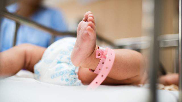 बाळंतपणासाठी गेली आणि कोरोना पाँझिटिव्ह झाली..!
