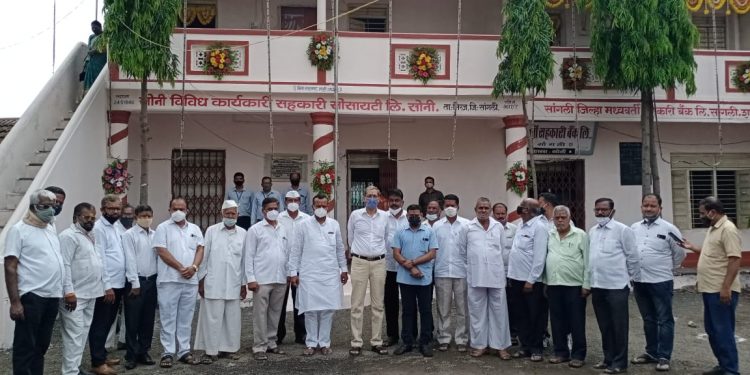 सोनीच्या विकास संस्थेचे काम आदर्शवत, संस्थेबरोबर शेतकरीही सक्षम करावेत.