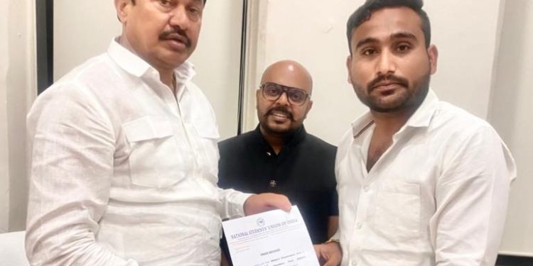 पुणे जिल्हा व शहर एन एस यू आय विद्यार्थी संघटनेच्या अध्यक्षपदी अभिजित गोरे देशमुख यांची नियुक्ती..!
