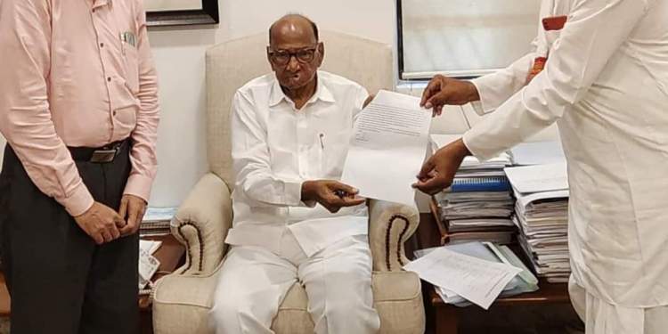 यंदाच्या वारीत सात जुलै रोजी बारामती ते सणसर अंतरावर शरद पवार चालणार! इतरही दिग्गज पालखी सोहळ्यात सहभागी होणार!