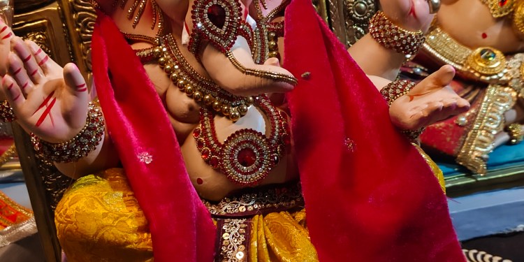 सार्वजनिक गणेश मंडळांसाठी : अधिकृत वीजजोडणी घ्या! अनधिकृत आढळल्यास कारवाई!