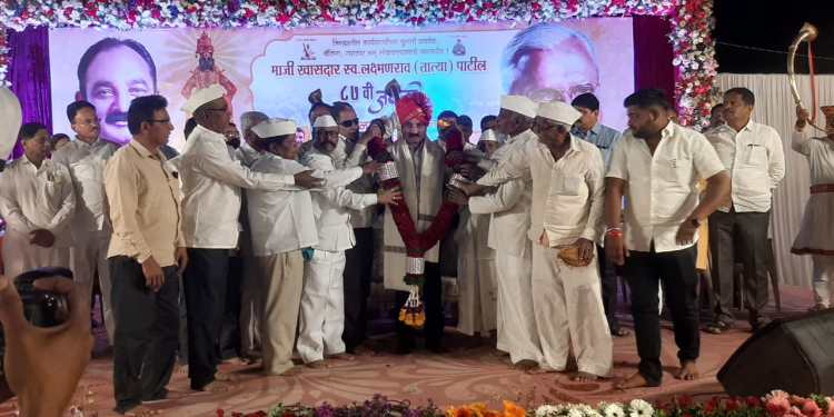 बोपेगावकरांनी मला सरपंच केलं… म्हणूनच मंत्रीपदापर्यत झेप घेऊ शकलो! मंत्री मकरंद पाटील यांनी व्यक्त केली गावाविषयी कृतज्ञता! 
