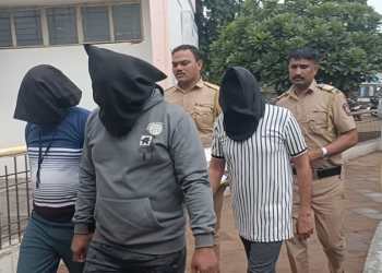 लावणी कला केंद्र गोळीबार प्रकरण : आरोपींचा जामीन फेटाळला! न्यायालयीन कोठडीत रवानगी!