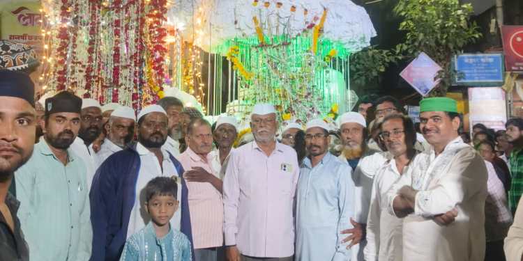 हिंदू-मुस्लीम ऐक्याचे प्रतीक असलेला इंदापूरचा मोहरम पारंपरिक उत्साहात साजरा