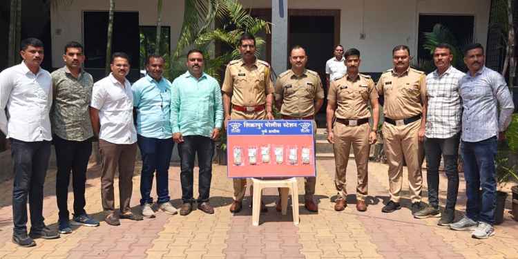 शिक्रापूरच्या १० लाखांच्या रोकड चोरीचा थेट आंध्र प्रदेशात छडा; शिक्रापूर पोलिसांची बिटरगुंट्यात धडक कारवाई, २ लाख ९० हजारांची रोकड जप्त