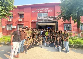 बारामती कृषी महाविद्यालयाच्या विद्यार्थ्यांची दिल्लीतील IARI संस्थेला शैक्षणिक भेट